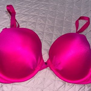 Victoria’s Secret push up bra